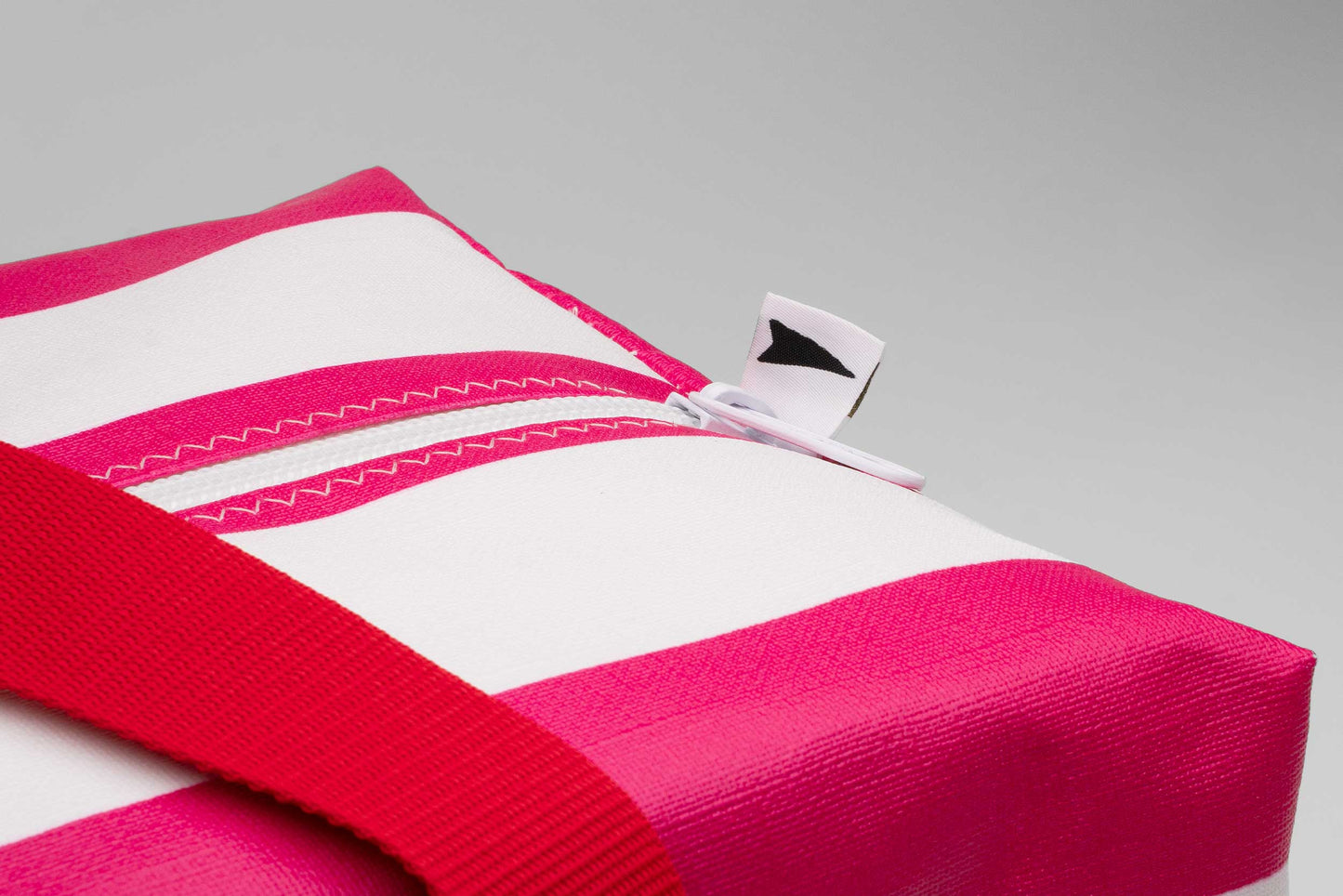 Pink Holdall - McWilliam Holdall